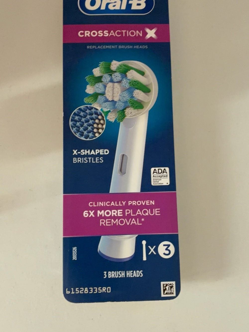 Oral‑B CrossAction Replacement Brush Heads in Green/Blue (3 Pack)